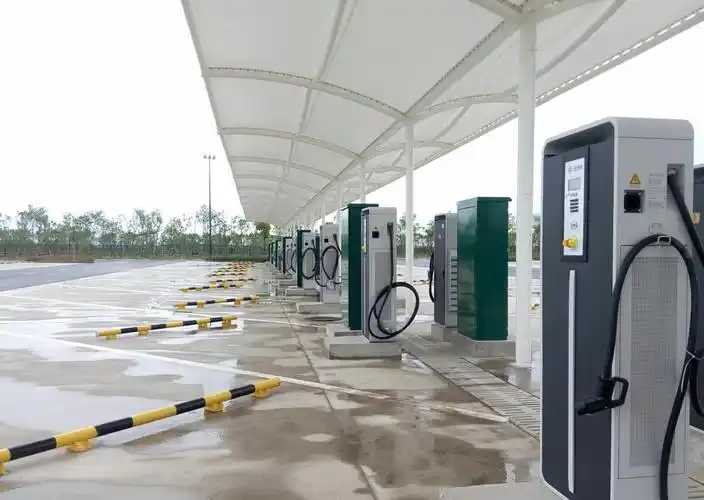 新能源汽车一站式充电站