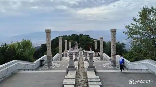 云龙山国家森林公园是山西省和顺县一处标志性景区,位于县城西侧,面积