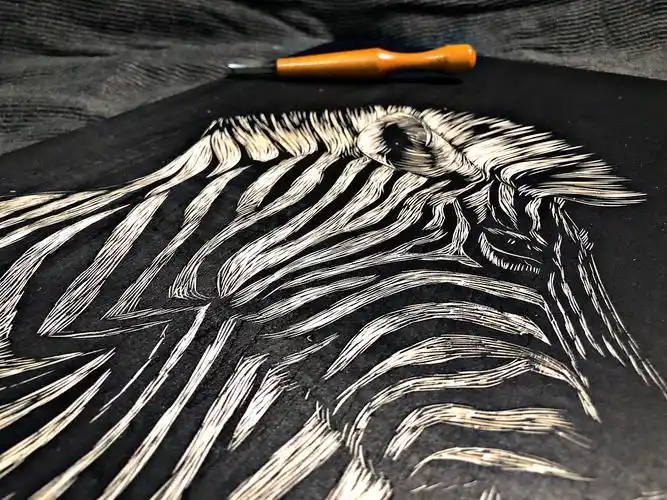 手工雕刻《斑马》黑白木刻版画