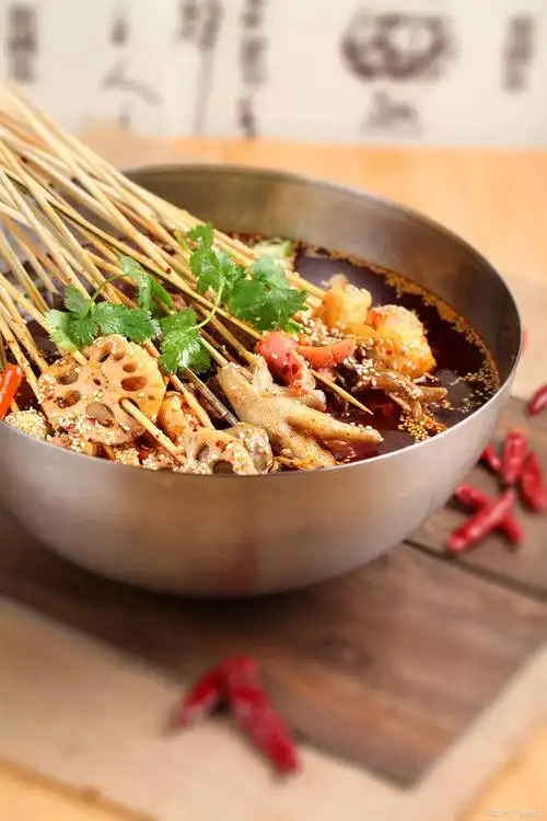 探寻巴蜀钵钵鸡的美食秘籍