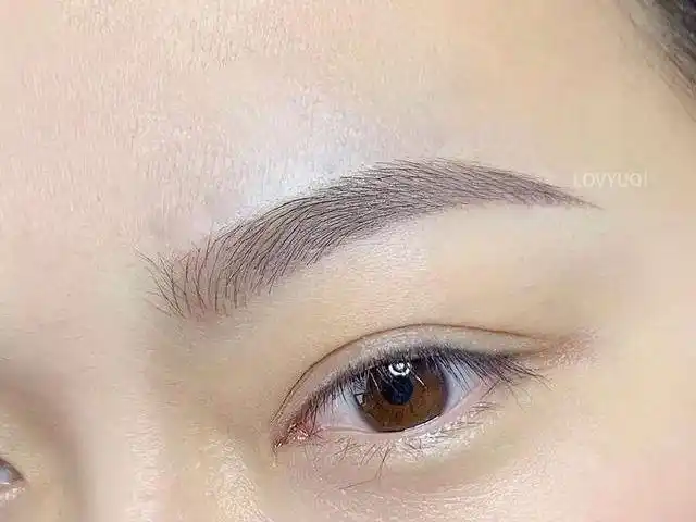 马上到最热的季节今天塑颜工匠跟大家谈谈纹眉后的注意事项