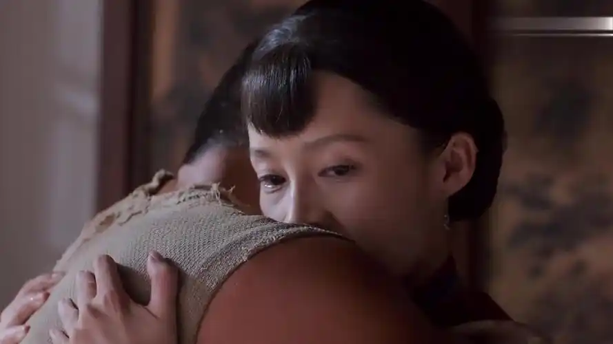 田小娥大白天也这么奔放黑娃眼睛都看直了也是没谁了