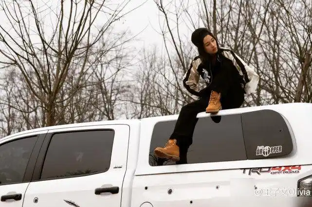 演员刘丰源官宣喜得爱女晒刚出生的宝宝萌照超可爱