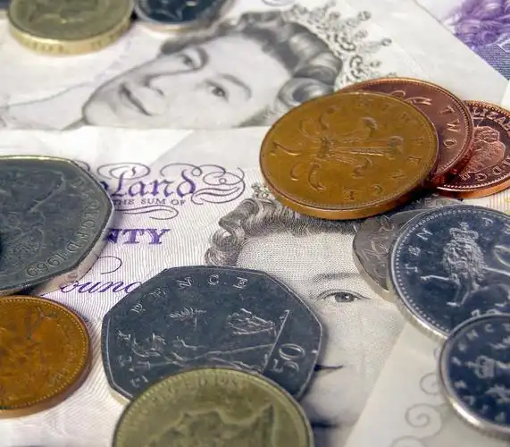 磅的图片,英国英镑纸币和硬币