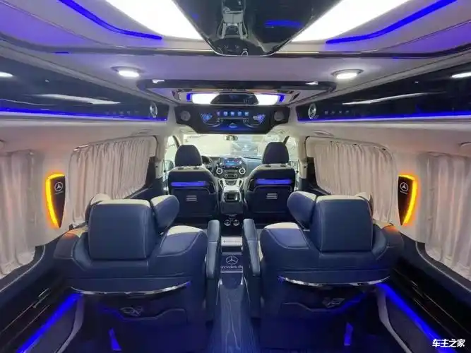 奔驰威霆价格最高优惠3万 欢迎到店试驾