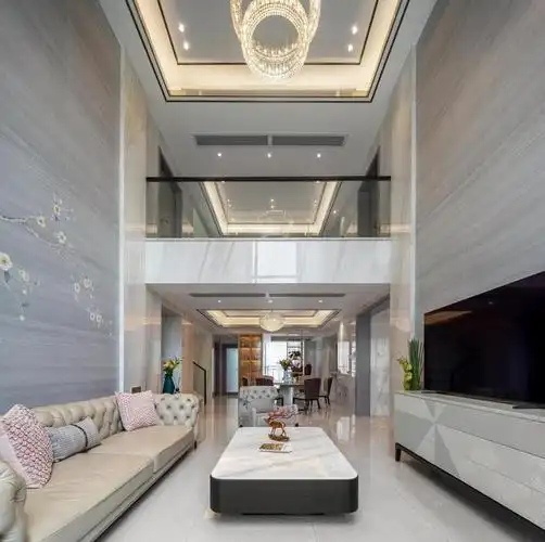 挑高客厅怎么设计这样设计也太豪气了吧
