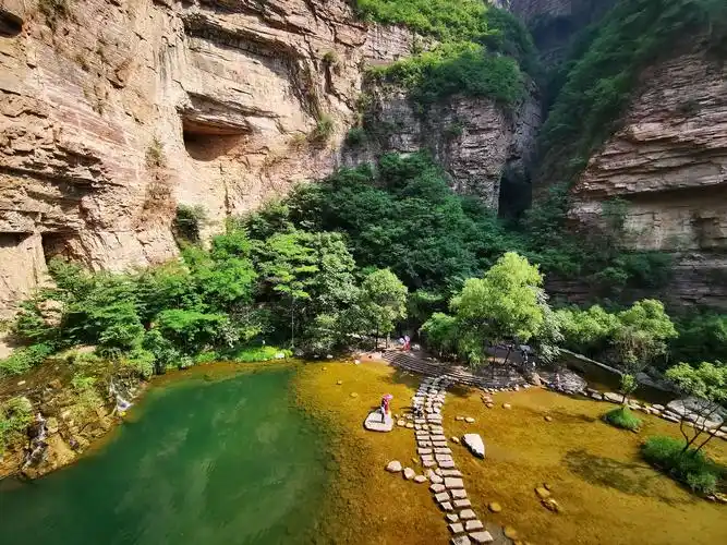 太行大峡谷之桃花谷