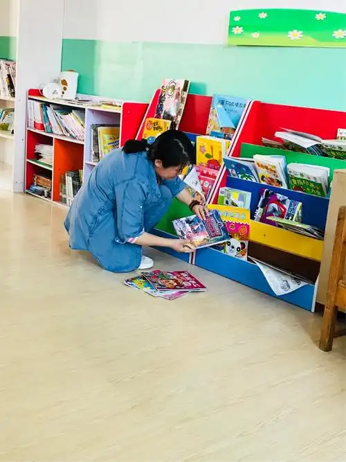 看完的书要放回原处,放整齐.