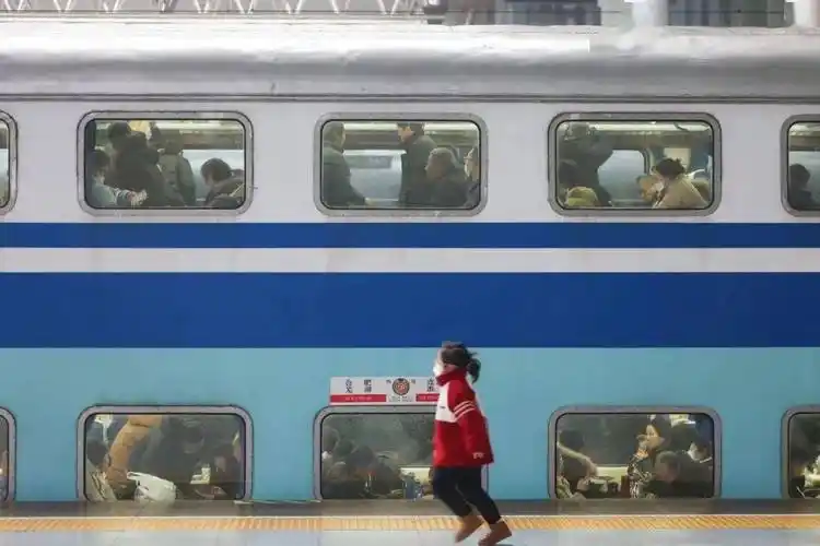 双层火车!_旅客_次列车_车厢