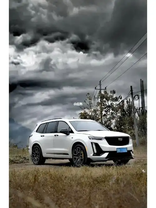 凯迪拉克xt6外形改装