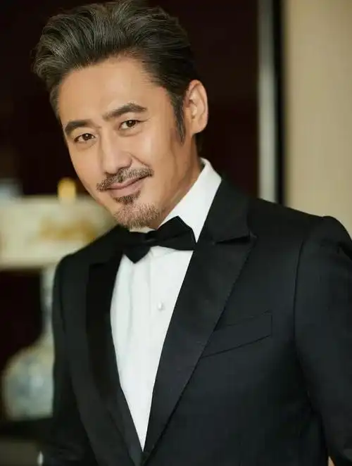 中国男人不适合胡子?