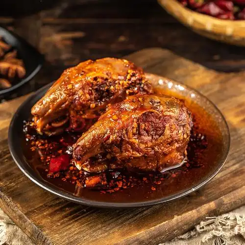 四川特产名小吃麻辣双流老妈兔头冷吃兔零食王婆手撕烤兔熟食兔腿