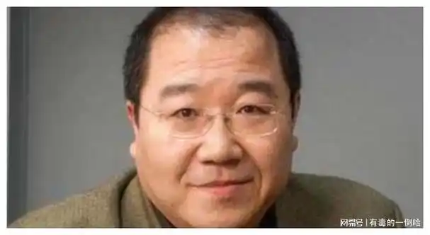 英达看到巴图和孙子的全家福不淡定了主动联系巴图当好爸爸