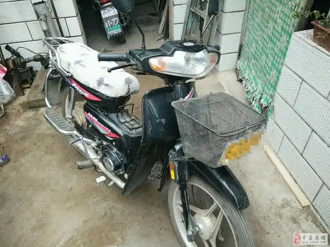 出售二手弯梁嘉陵90车况八成新