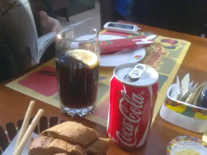 可乐.
