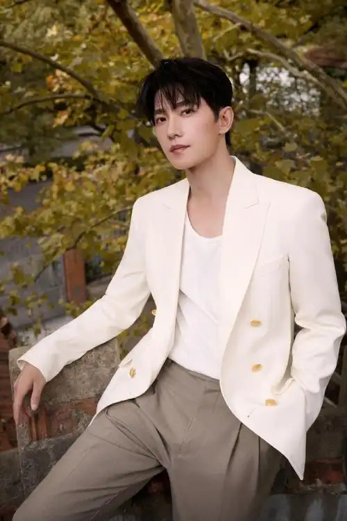 杨洋##杨洋0909生日快乐##立秋文案