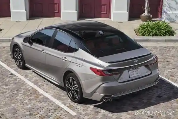 丰田王牌车型正式预售外观内饰升级搭载2套动力仅13万多