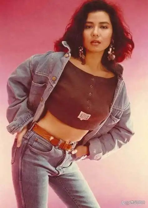 一代美人钟楚红的"年代照",一张高级脸,素颜却胜玻尿酸的小花