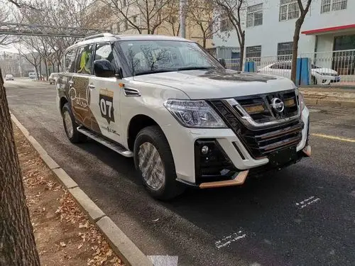 2020最新款尼桑途乐y62能够满足越野爱好者长途跋涉,穿沙,穿越,只是