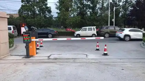 支持上门安装/智能车辆识别系统门禁/小区车牌识别道闸杆 厂家定制