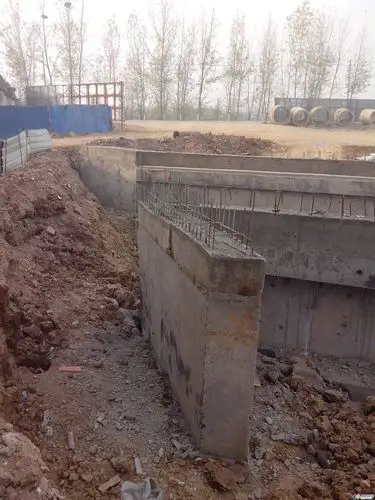 大家帮忙看看这耳墙的设计