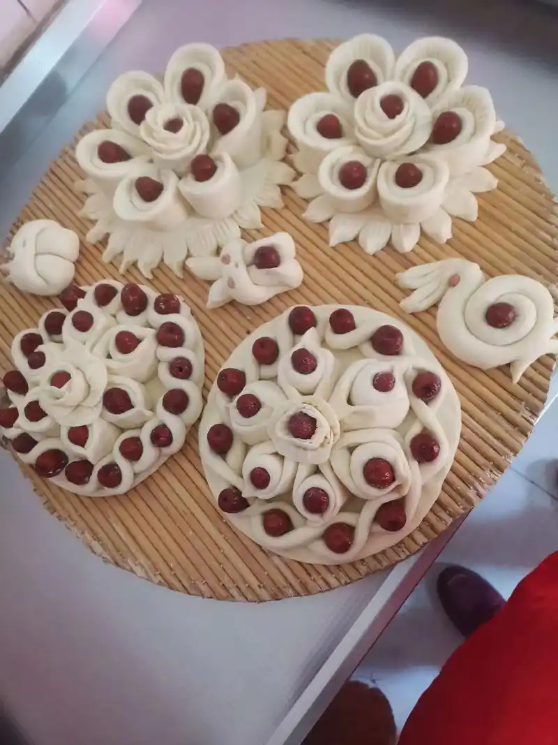 枣花馍 #手工花样馒头制作 #年的味道来了  - 抖音
