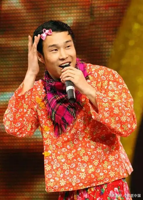 2009年凭借春晚舞台《不差钱》大火的小沈阳,现在却不温不火