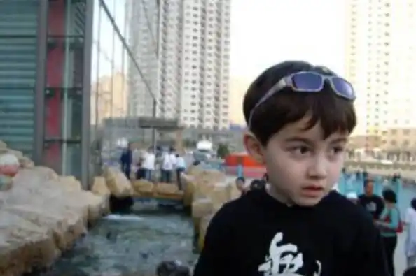 中俄混血小朋友认为自己是中国人还是俄罗斯人呢答案出乎意料