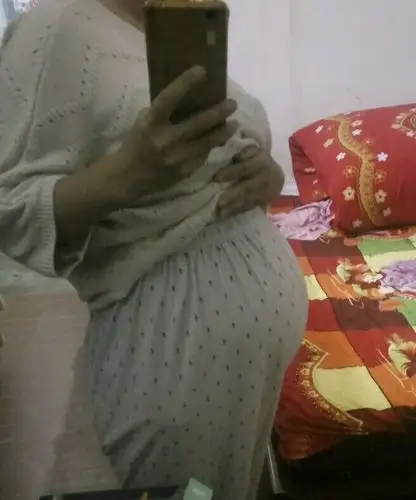 大肚子感觉要爆了