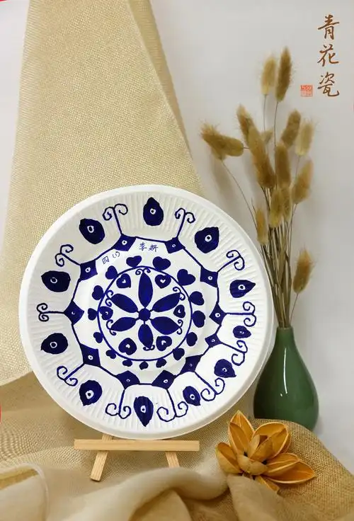 青花挂盘 | 经典青花,挂盘里的中国风