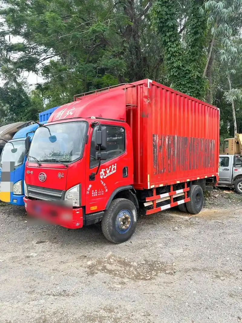 2米带自卸)深圳牌.绝版车:中国一汽解放(十吨王).2018年2月上牌.