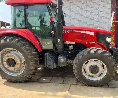 东方红ln2004型轮式拖拉机