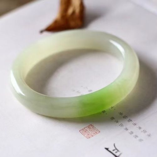 5克翠色明艳动人