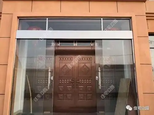 江苏孝子建新房,80万为父母盖顶级养老别墅,村里人直呼太羡慕!