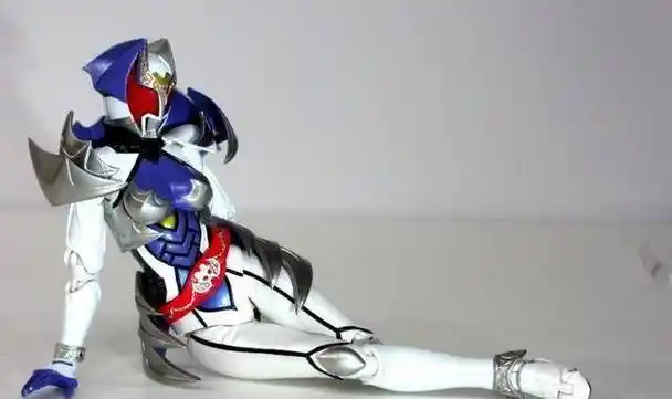 假面骑士ghost补完设定遭硬核调侃鬼仔拿到等同帝骑和时王的待遇_腰带