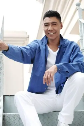 屠洪刚将参加十大卫视抗旱晚会关注西南灾情