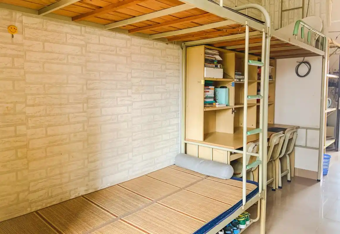 你最关心的——轻工宿舍