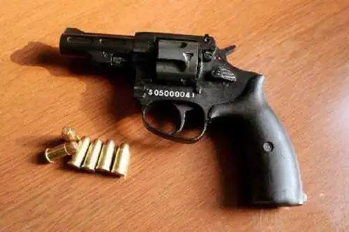 公安部研发的第一款左轮警枪(图)-金辉警用装备采购网-手机版