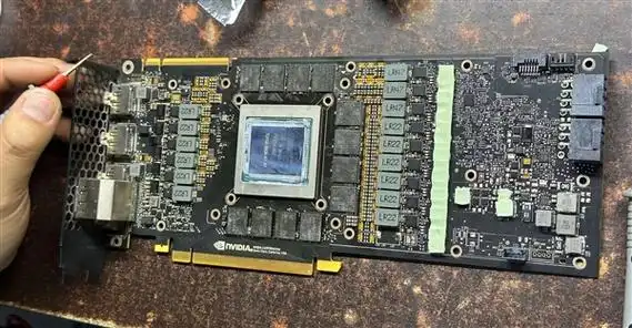 六年前的rtx2080ti改造22gb显存只要3600元