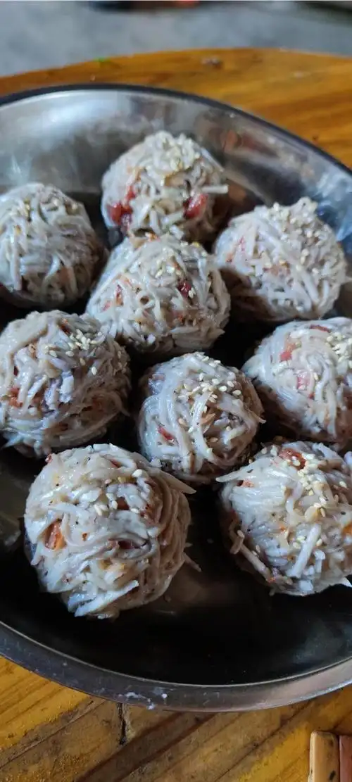 芋头丸子还是这样做最好吃,出锅满屋飘香,吃一次就忘不了