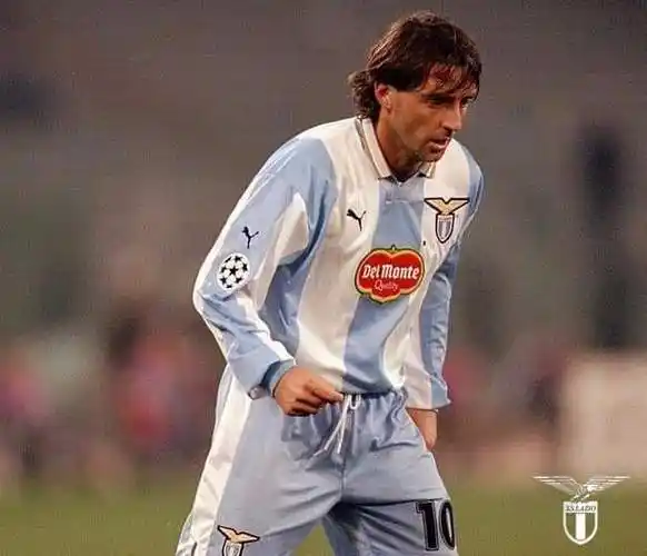 蓝鹰每日图片36曼奇尼生日快乐