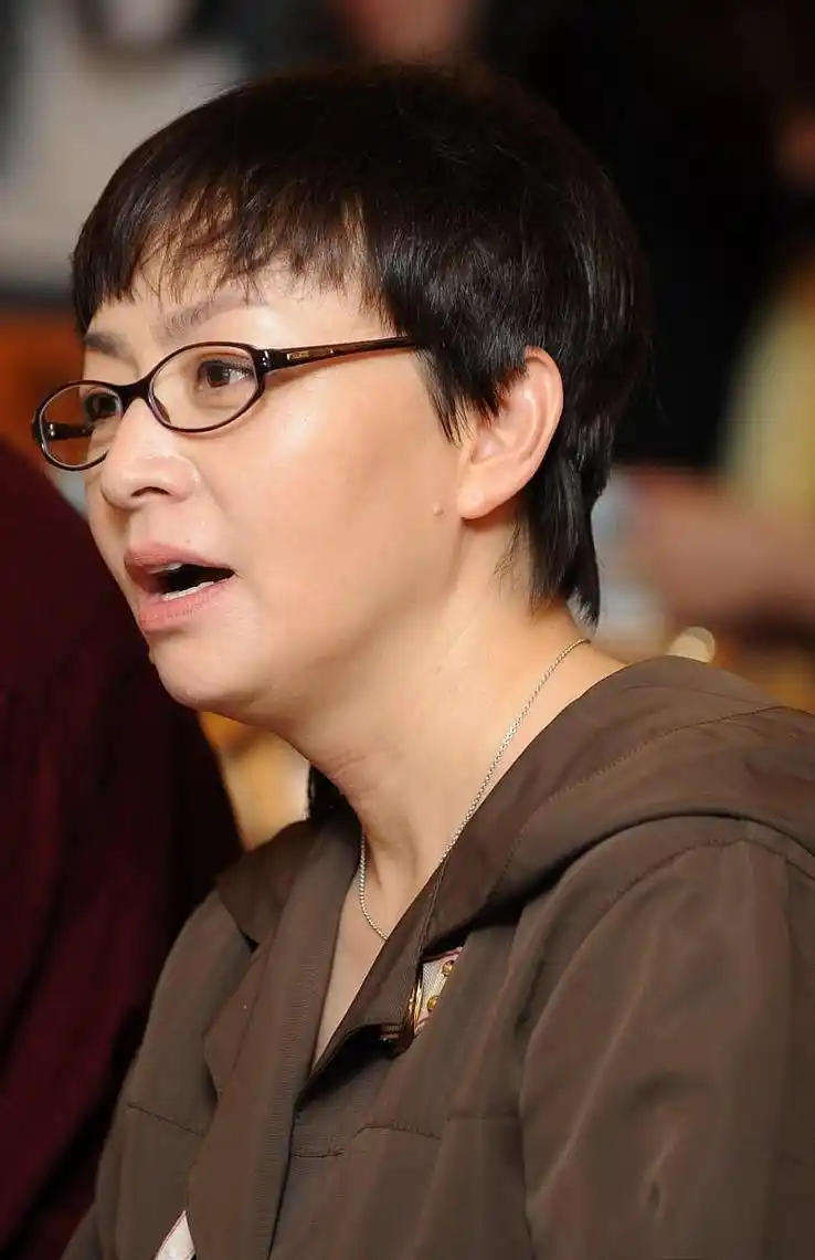 宋丹丹昔日影视圈艳压群芳,美貌才华缔造传奇人生 宋丹丹,这位昔日