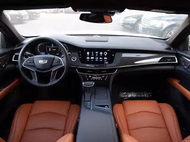 凯迪拉克xt6原先内饰