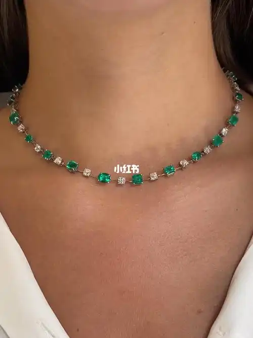 lessismore祖母绿钻石项链