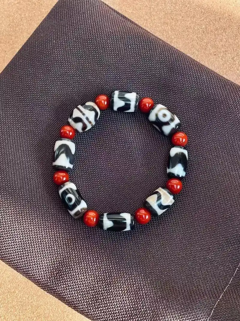 收藏级天珠手串