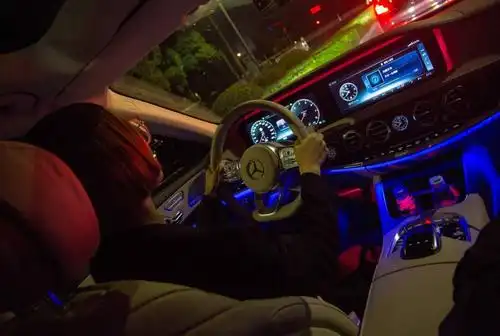 引领天下之势新一代梅赛德斯奔驰s级轿车嘉兴地区试驾活动圆满落幕