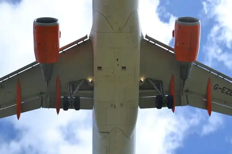 leading edge slat 前缘缝翼