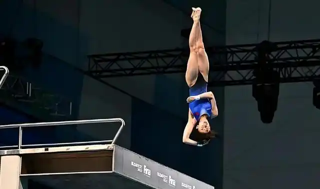 95分获得银牌,这也是她个人世锦赛首枚奖牌,中国跳水队包揽该项目的