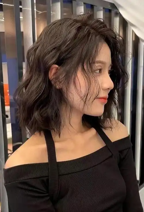 今年流行慵懒卷发s型卷(今年火了一种卷发)(2)