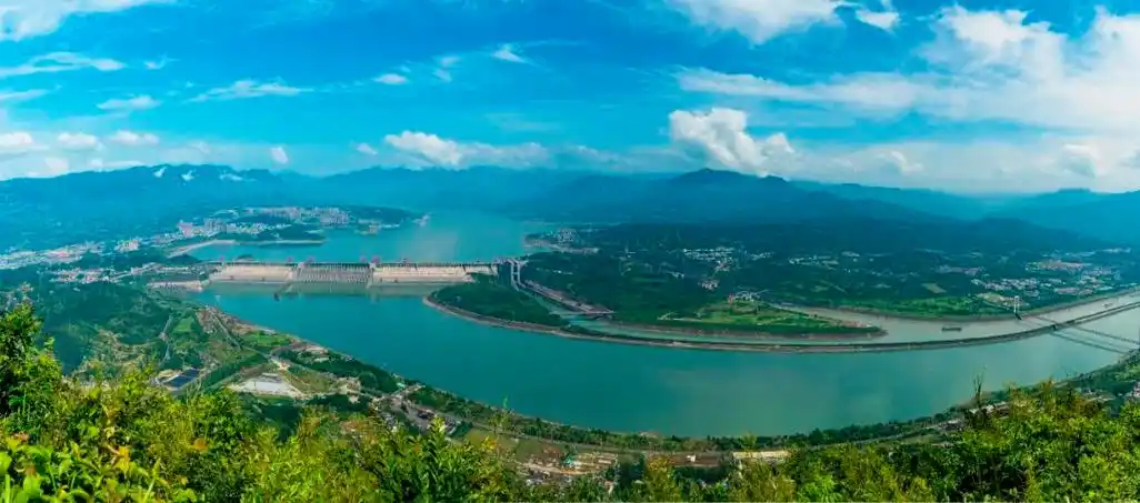 三峡大坝全景